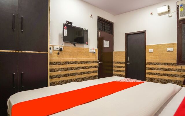 OYO 60970 Crystal Cottage