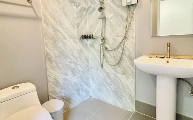 Tree Scape Mountain View Resort