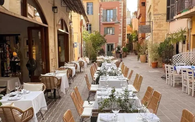 Venetian Palace Chania