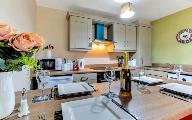 The Ship's Key Aparthotel