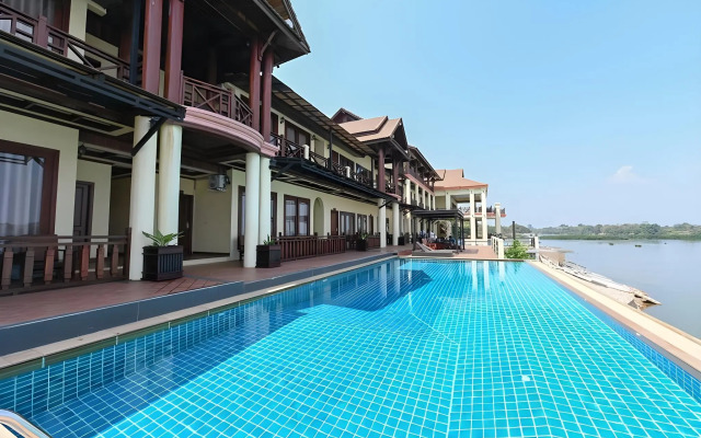 Pon Arena Hotel