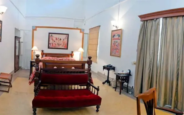 Baradari Palace
