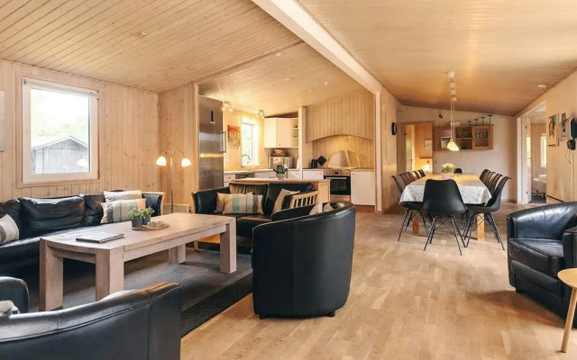 4 Star Holiday Home in Vaeggerlose