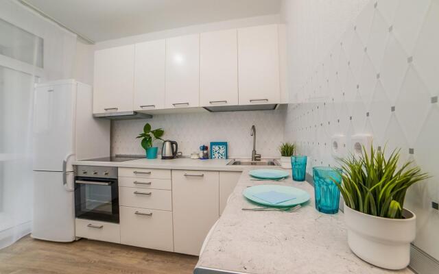 Европа Центр на улице Солнечная