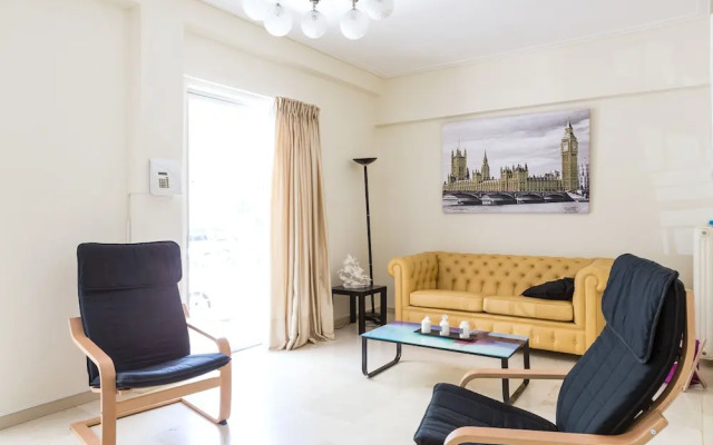Flat & Roof Garden-Heart of Historic Athens