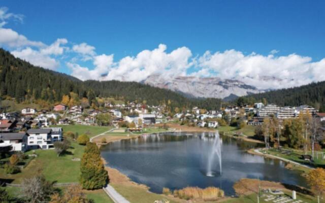 Lovely 1-bedroom vacation studio apartment with pool and sauna