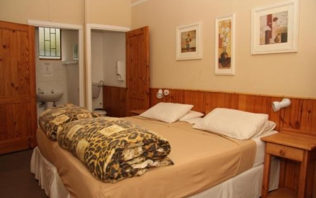 Backpackers Paradise and Joyrides