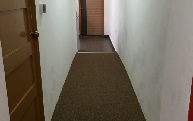 Inncrowd Backpackers Hostel 1.1