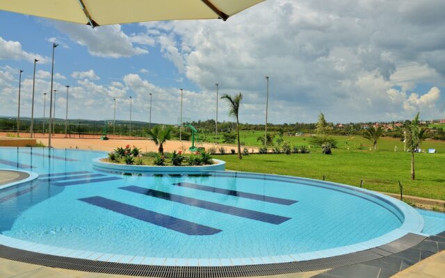 Mantis EPIC Hotel & Suites