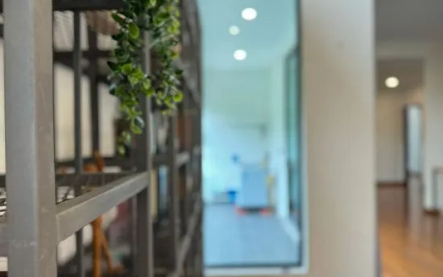 Green Escape City Private Pool Haven 24 pax