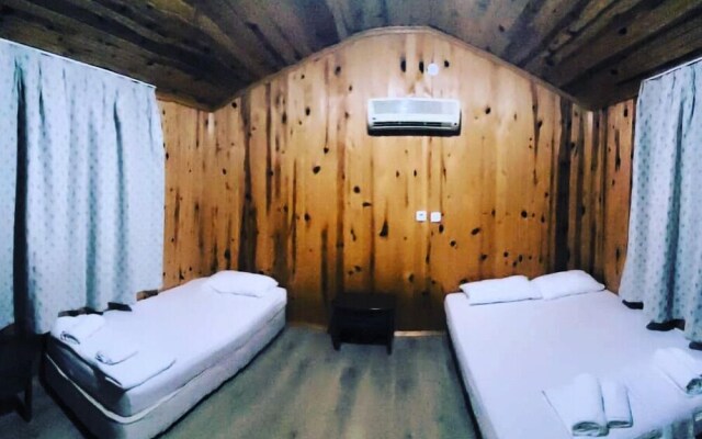Gaia Bungalow