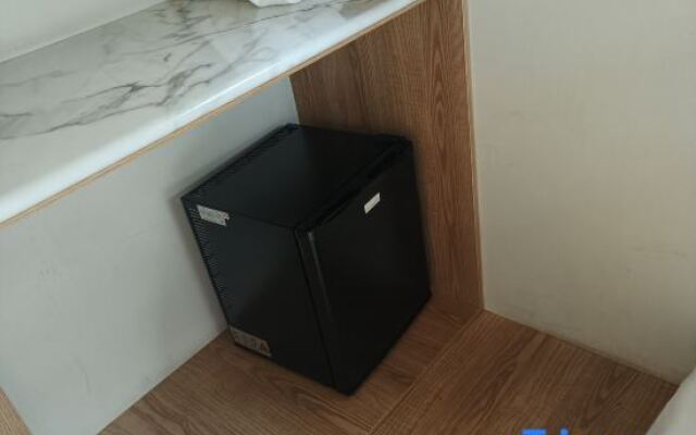 Rezen Retreat tianqiao xianju  Xianju (Jishou Aizhai Bridge Branch)