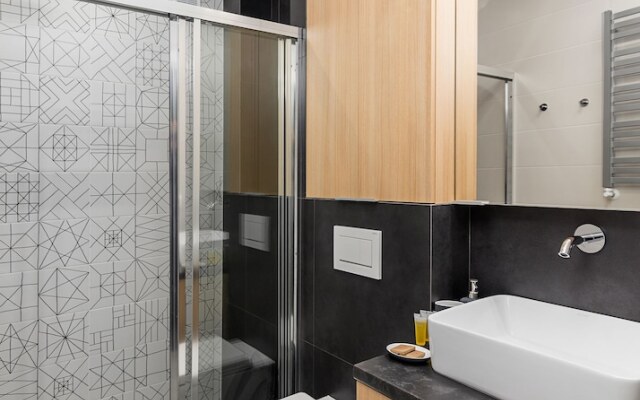 Metro Centrum Light Apartment