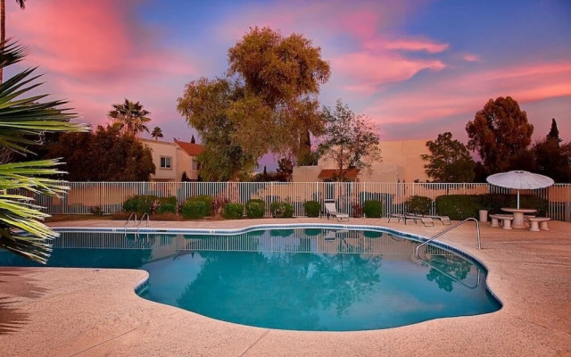 Silverado Townhouse