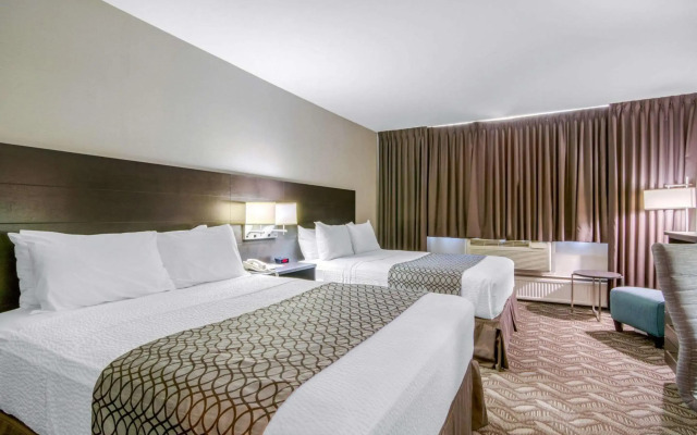 Clarion Hotel