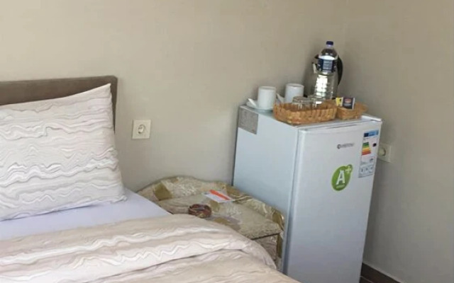 Sakli Cennet Esadiye