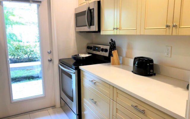 Olde Naples Condo #805