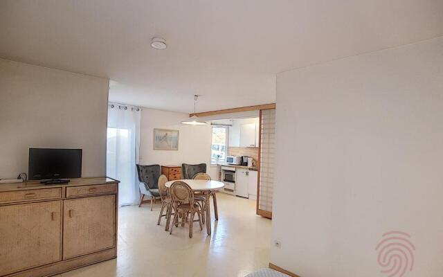 Appartement Lamalou-les-Bains, 1 pièce, 2 personnes - FR-1-451-67