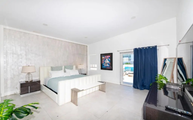 Mercury South Beach Condo Association