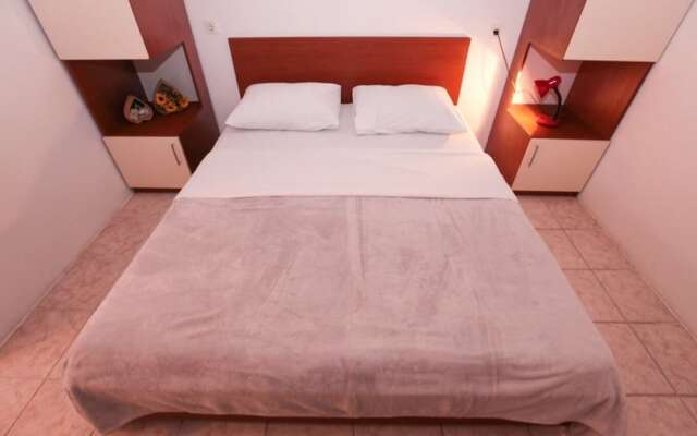 Ruz - Near Beach - 7 - SA 105