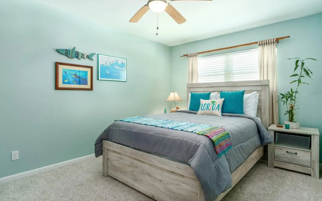 Gulf Winds Court 202 - Emerald Cove Oasis