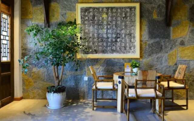 Floral Hotel Yuxi Fuxianhu Bolianchen