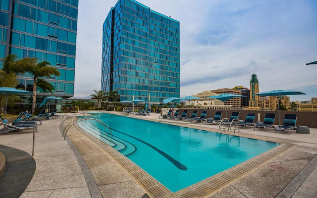 The Vermont by Tripbz