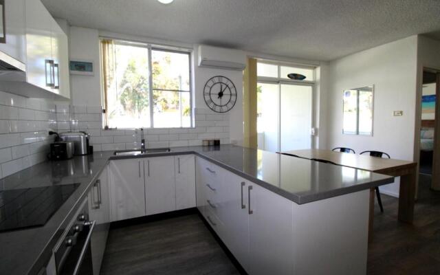 Main Break 1, 1 Main Street,