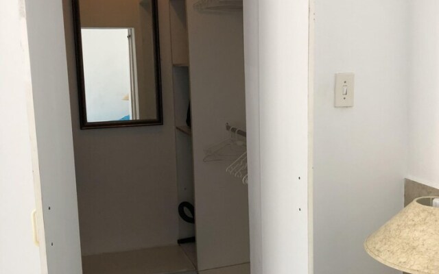 2 Bedroom Apartment in Higgovale
