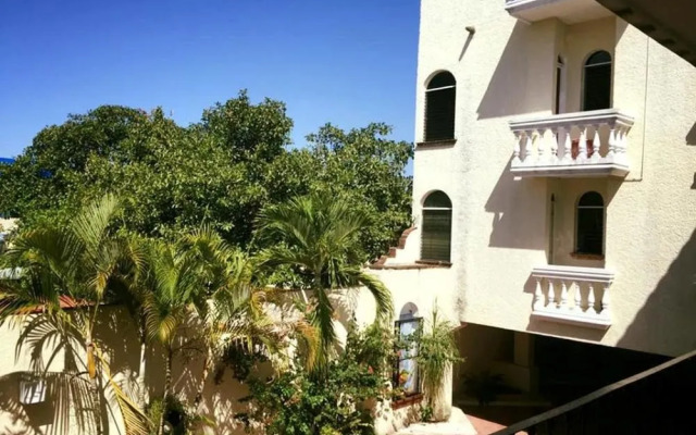ALAMOS Apart Hotel