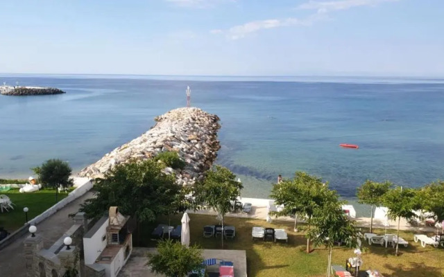 Pansion Alexandros