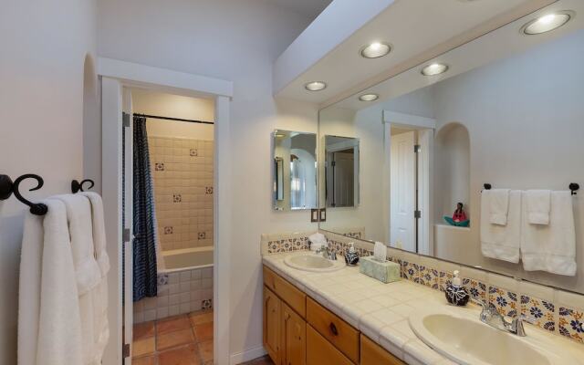 Sonoran Spirit 3 BR by Casago