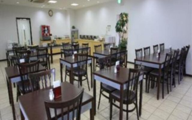 AZ Inn Obu