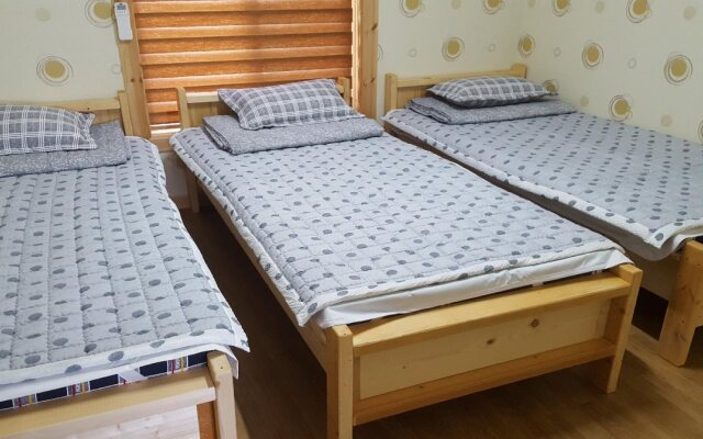 Suji Guesthouse