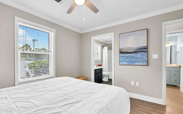Beachside Villas 214