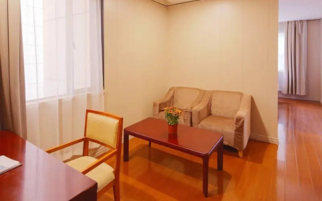 GreenTree Alliance Shanghai Railway Station QiuJiang Road Hotel