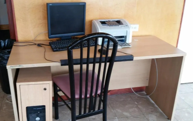 University Hotel and Suites