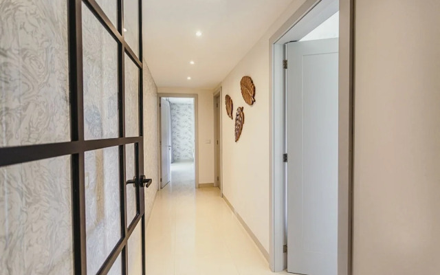 Casa Lanai 4 Bedroom Condo by RedAwning