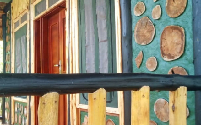 Songbird safari lodge