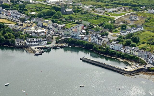 Roundstone Quay