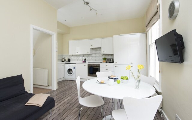 Fantastic 2BR Portobello Flat near Notting Hill