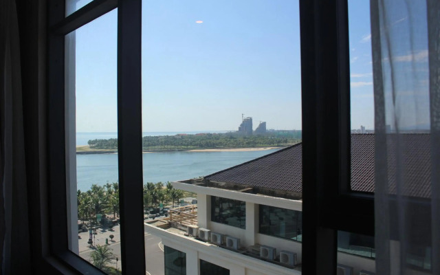 Muong Thanh Luxury Nhat Le Hotel