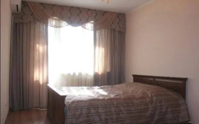 Tan-Sholpan Hotel