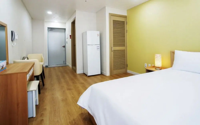 Seogwipo Beach Hotel