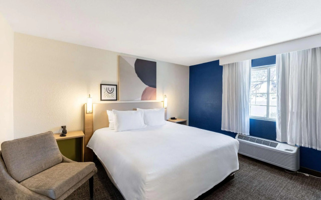 Spark by Hilton Glendale Phoenix North
