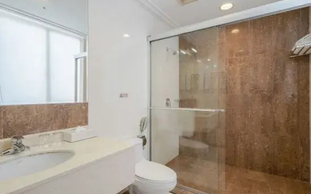 Swiss-Belhotel Lotus Lake Wuhan