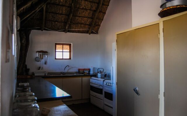 Zingela Nature Reserve - Baobab Tented Camp