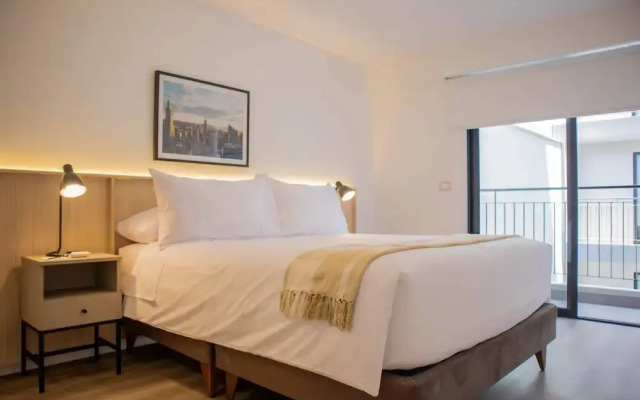 w Fantastic 1BR w Modern Balcony in San Isidro