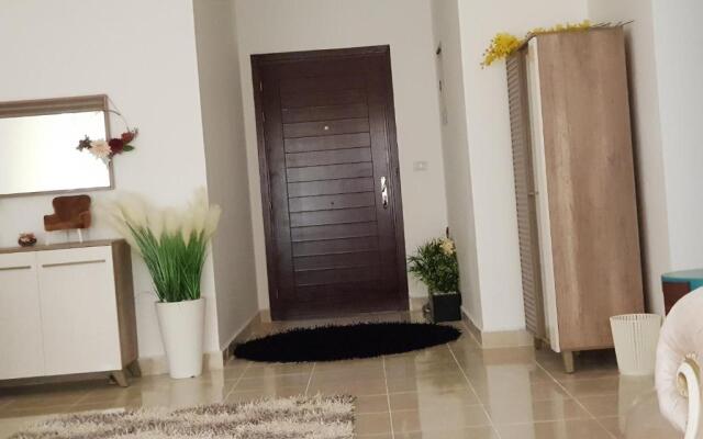 Wafaa Apartment at Madinaty