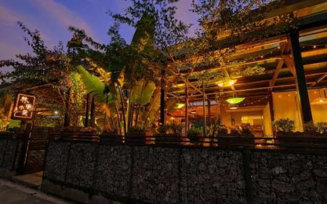 Linlan Xiaozhu Homestay (Xishuangbanna Jinghong Gaozhuang Xishuangjing Star Night Market) – Outside – Xishuangbanna